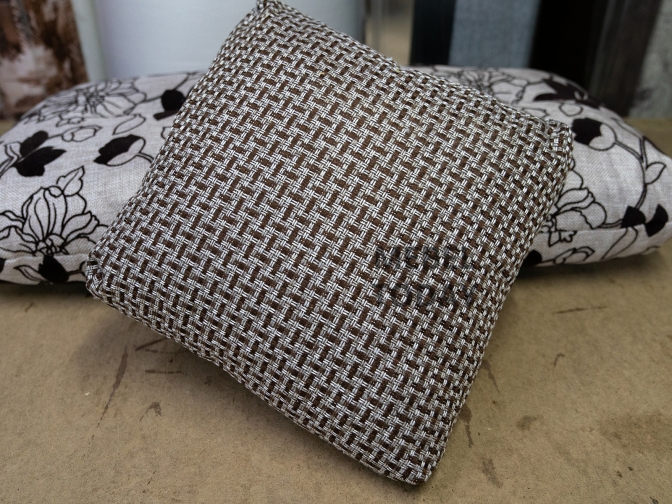 Подушка 40*40